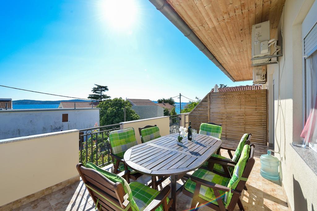 Apartments Duje Бибине Екстериор снимка