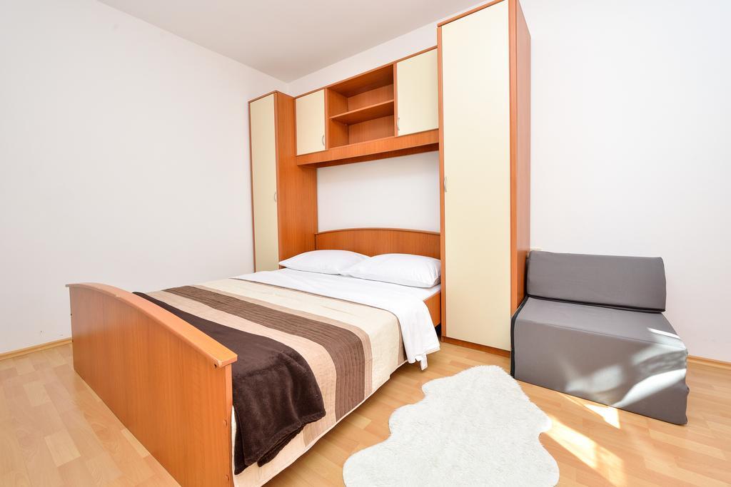 Apartments Duje Бибине Екстериор снимка