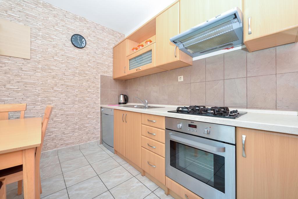 Apartments Duje Бибине Екстериор снимка